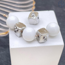 Бусина прямоугольник циркон, цвет серебро 8х7 мм 