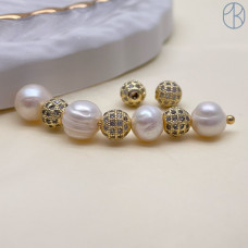 Бусина шар с белыми цирконами, цвет золото 6 мм