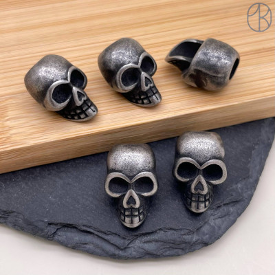 Бусина сталь череп 20 мм