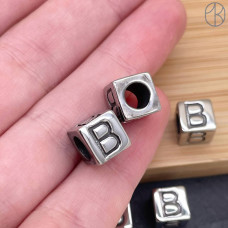 Бусина сталь куб буква B, цвет серебро 8 мм