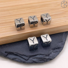 Бусина сталь куб буква Y, цвет серебро 8 мм