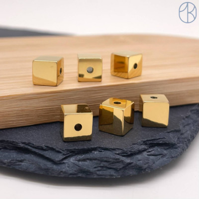 Бусина сталь куб, цвет золото 8 мм 