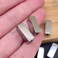 Бусина сталь прямоугольник, цвет серебро 15 мм Бусина сталь прямоугольник, цвет серебро 15 мм