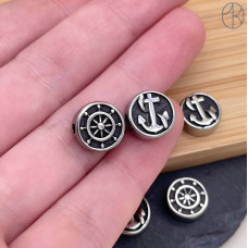 Бусина сталь якорь и штурвал 10 мм Бусина сталь якорь и штурвал 10 мм