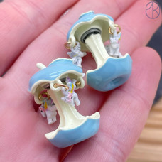 Бусина яблоко и лошадки голубая эмаль 23х18 мм 