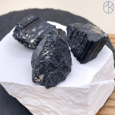 Черный турмалин (Шерл) кусок ~ 4 см