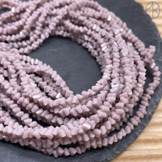 Чешское стекло №163 4,5 мм треугольник