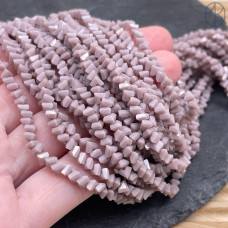 Чешское стекло №163 4,5 мм треугольник