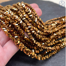 Чешское стекло №171 4,5 мм треугольник