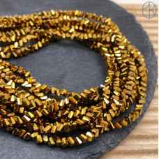 Чешское стекло №172 4,5 мм треугольник