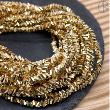 Чешское стекло №177 4,5 мм треугольник