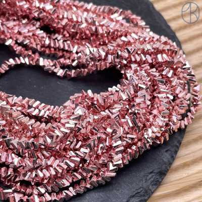 Чешское стекло №182 4,5 мм треугольник