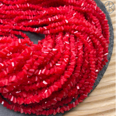 Чешское стекло №187 4,5 мм треугольник