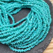 Чешское стекло №205 4,5 мм треугольник Чешское стекло №205 4,5 мм треугольник