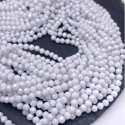 Циркон огранка белый непрозрачный 4 мм (кубический цирконий, фианит) 