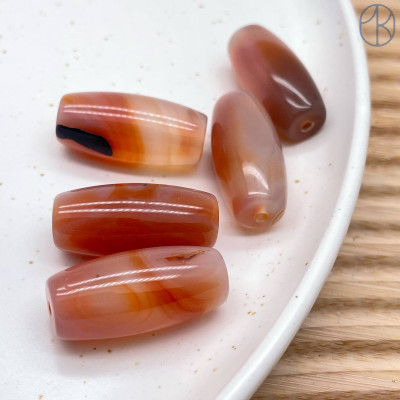 Дзи природные из агата №22 24х12 мм штучно