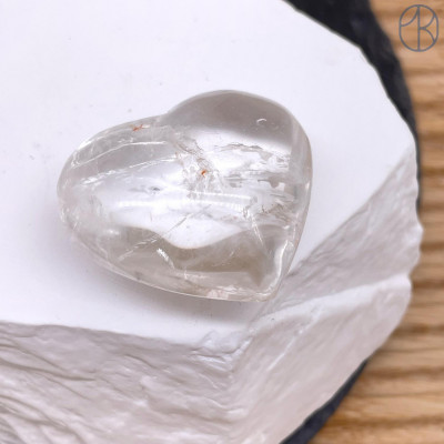 Горный хрусталь сердце ~ 3х3 см