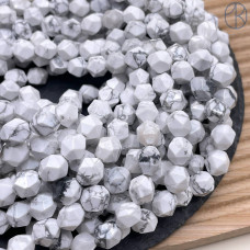 Говлит (магнезит) 9 мм огранка "Бриллиант" 