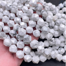 Говлит (магнезит) 9 мм огранка "Бриллиант" 