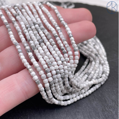 Говлит (магнезит) куб огранка 2 мм