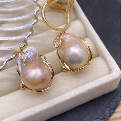 Кольцо Барокко жемчуг, цвет золото