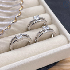 Кольцо циркон, цвет серебро 