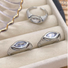 Кольцо циркон цвет серебро 