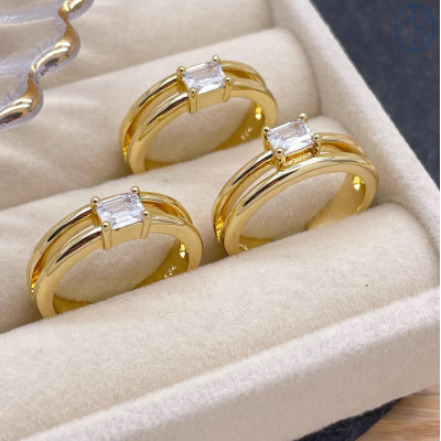 Кольцо циркон, цвет золото 