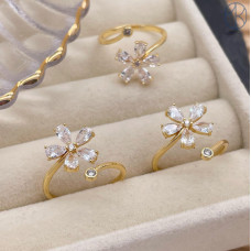 Кольцо цветок цвет золото