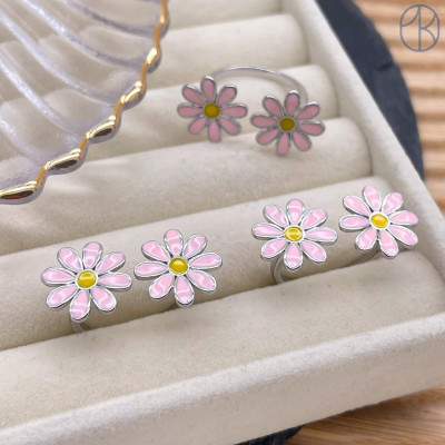 Кольцо цветок розовая эмаль цвет серебро 