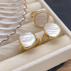 Кольцо фриформ перламутр, цвет золото 