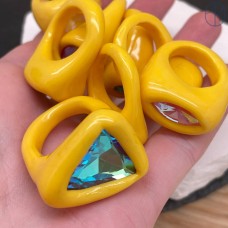 Кольцо с кристаллом №4