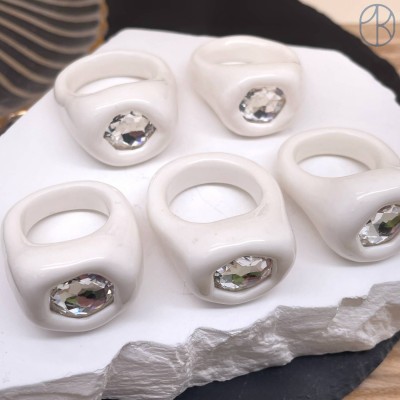 Кольцо с кристаллом Swarovski №17