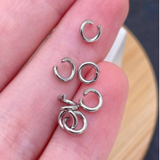 Колечки соединительные сталь 5х1 мм 1 грамм, цвет серебро Колечки соединительные сталь 5х1 мм 1 грамм, цвет серебро