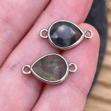 Коннектор капля огранка лабрадор, цвет серебро ~ 11 мм