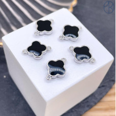Коннектор клевер черная эмаль, цвет серебро 10х12 мм