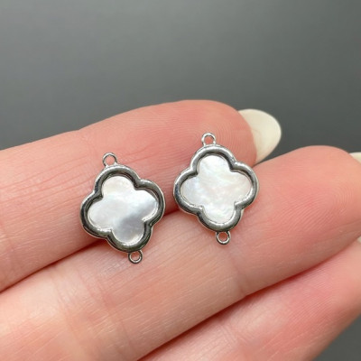 Коннектор клевер перламутр, цвет серебро 15х11 мм 