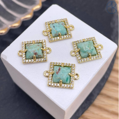 Коннектор квадрат огранка амазонит, цвет золото ~ 11 мм