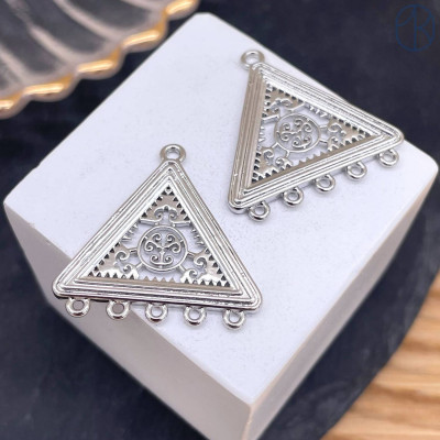 Коннектор национальный №15, цвет серебро 21 мм