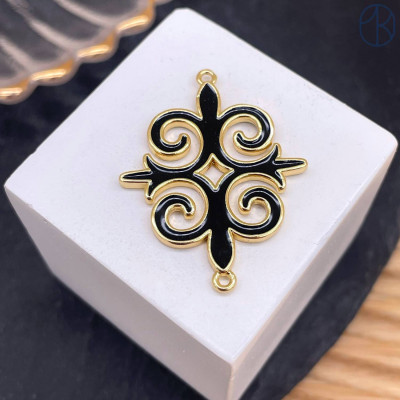 Коннектор национальный №45, цвет золото 33 мм