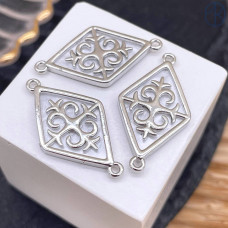 Коннектор национальный №81, цвет серебро 30 мм