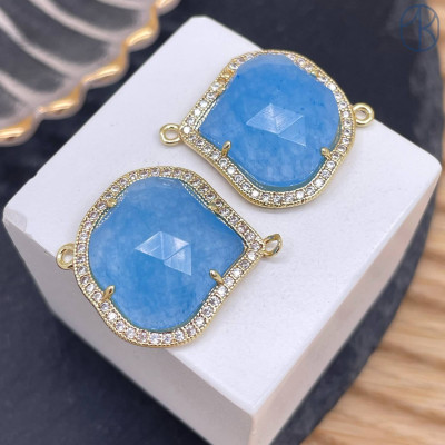 Коннектор огранка кварц голубой тонированный, цвет золото ~ 24 мм