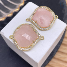 Коннектор огранка розовый кварц, цвет золото ~ 24 мм