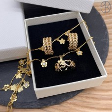 Коробка Белая ромбик 9х7х3 см упаковка 12 шт.