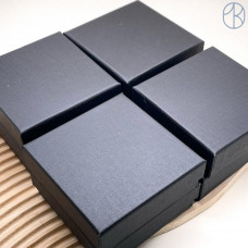 Коробка Черная фактурная полосы для браслета 9x9x3 см упаковка 12 шт.