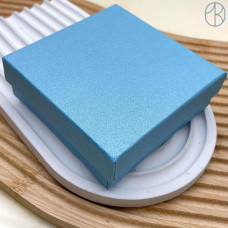 Коробка Голубая фактурная сетка 9*9*3см