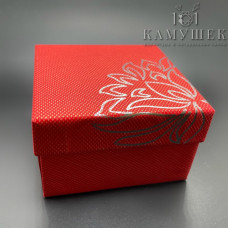 Коробка Красный Цветок черная подложка 9*9*5,5мм