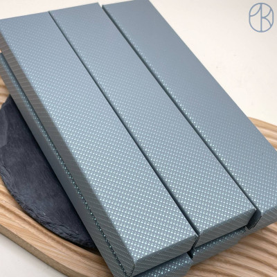 Коробка Серая точки 21x4x2,5 см упаковка 12 шт. Коробка Серая точки 21x4x2,5 см упаковка 12 шт.