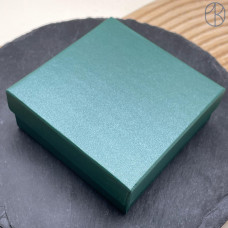 Коробка Зеленая перламутровая 9x9x3 см