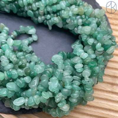 Крошка Авантюрин №1 зеленый ширина бусин ~ 7-9 мм